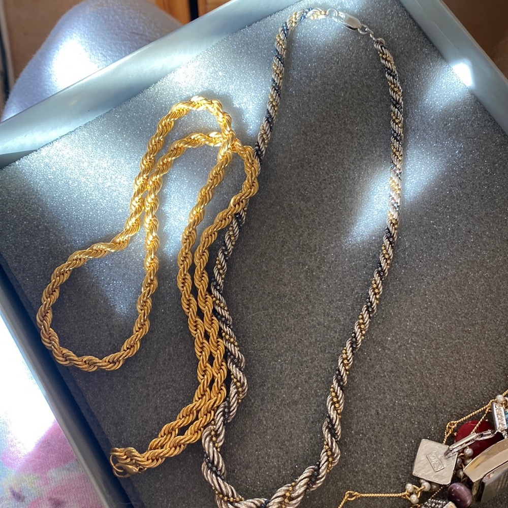 2 chains